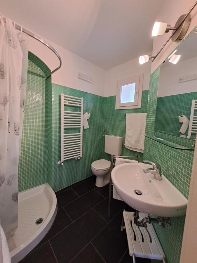B&B La Casina Rosa La Spezia Valeriano Lunense Εξωτερικό φωτογραφία
